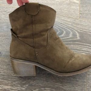 Brown suede booties, sz 7 1/2